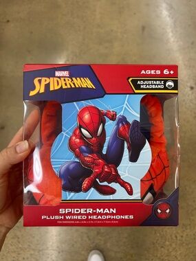 NWT Marvel Spider-Man Plush Wired Headphones